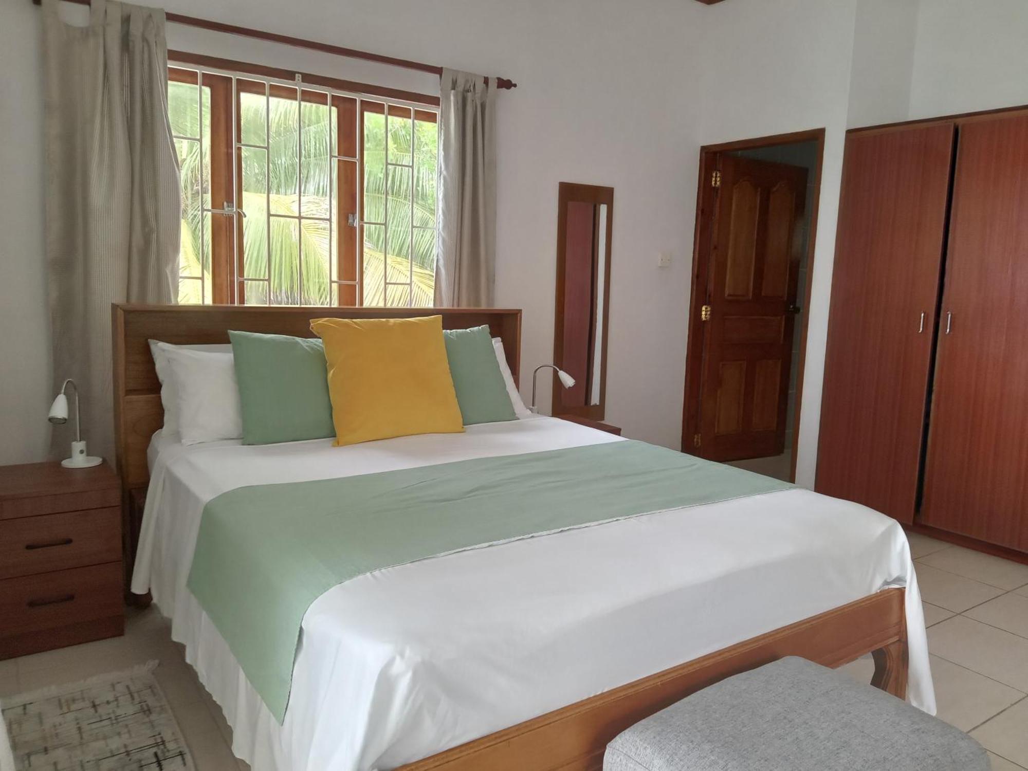 Roz A Mer - Beach Apartment Takamaka Luaran gambar